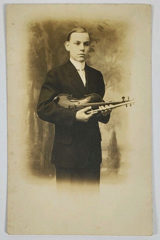 RPPC Handsome Young Man Violinist c1907 Real Photo Postcard M2