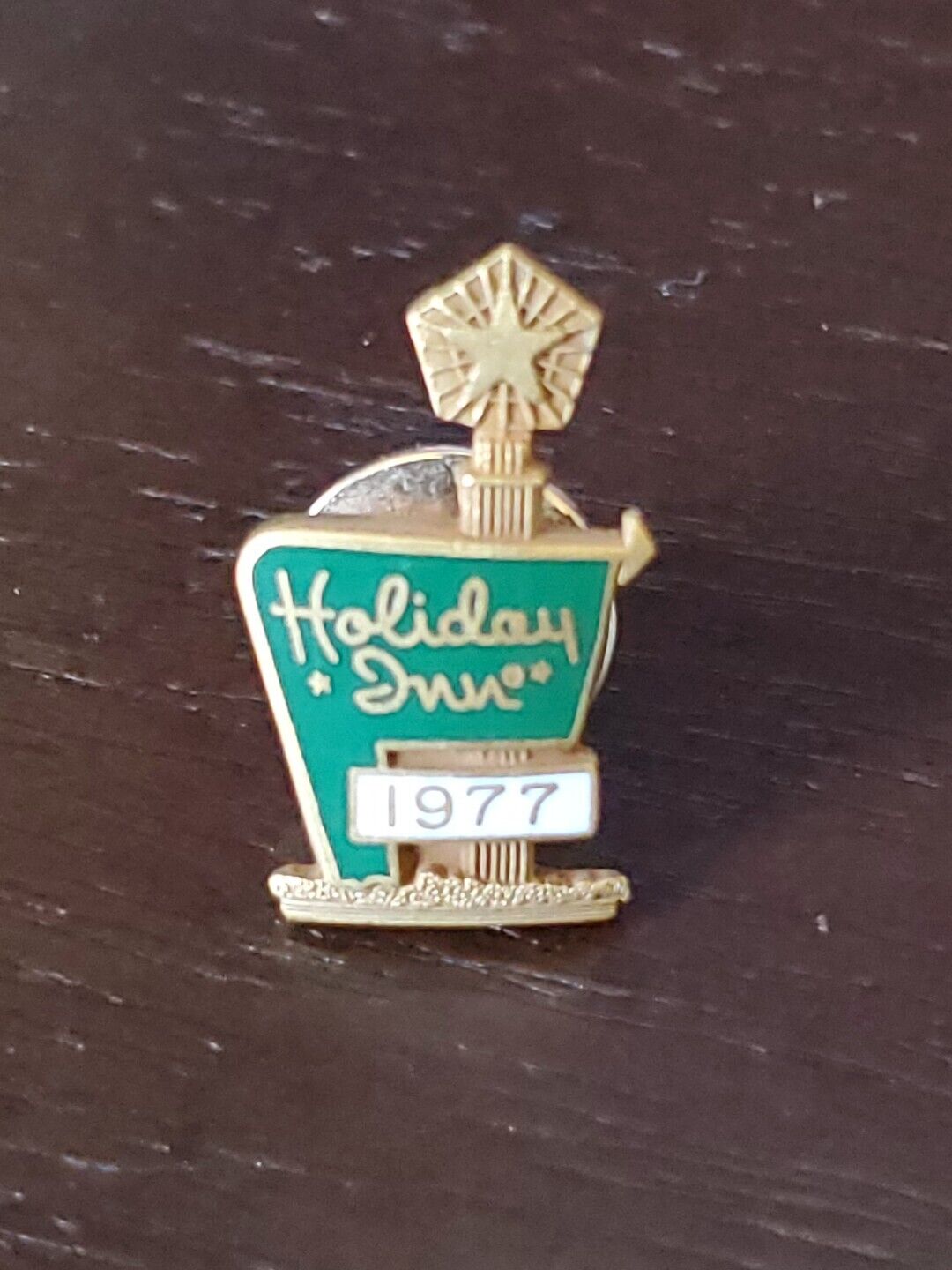 Holiday Inn 1977 Lapel Pin Tie Tac Rare Service Award Employee