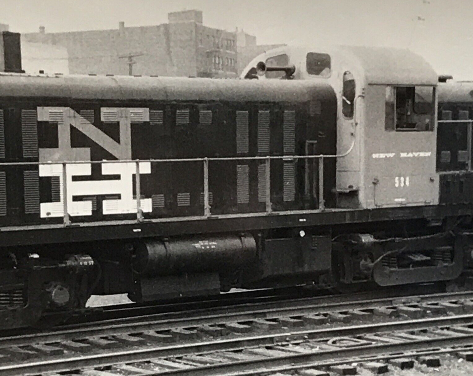 New York New Haven & Hartford Railroad NH #534 RS-3 Alco Locomotive Train Photo