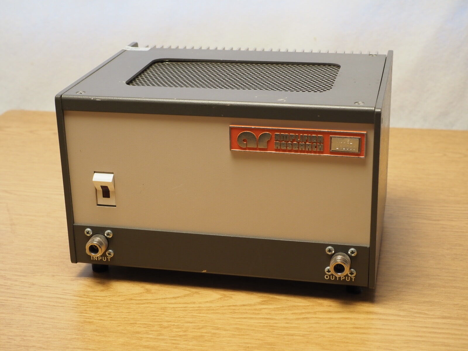 AR Amplifier Research 1W1000