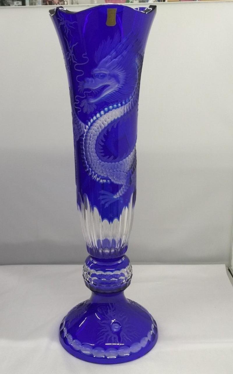 Meissener Bleikristall Jorg Weszkalnys Crystal Vase Blue Dragon