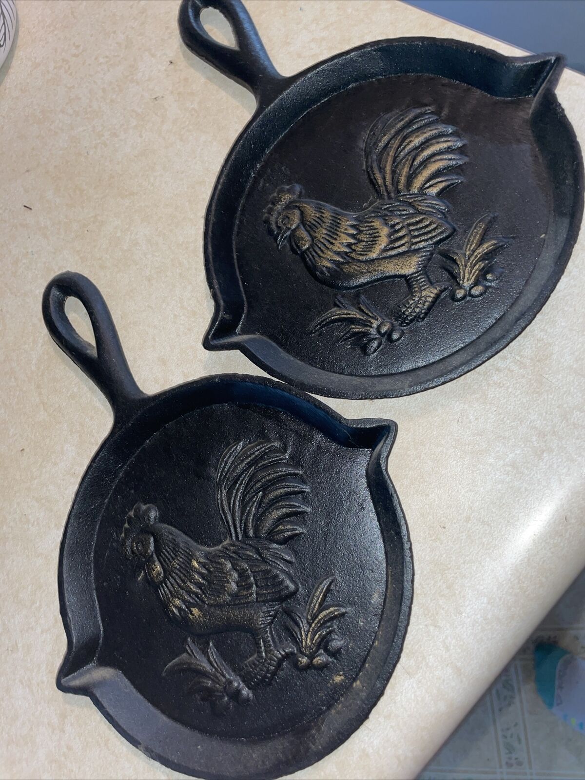 RARE* Set Includes Two 7in Rooster Cast Iron Skillet/Spoon Rest Vintage