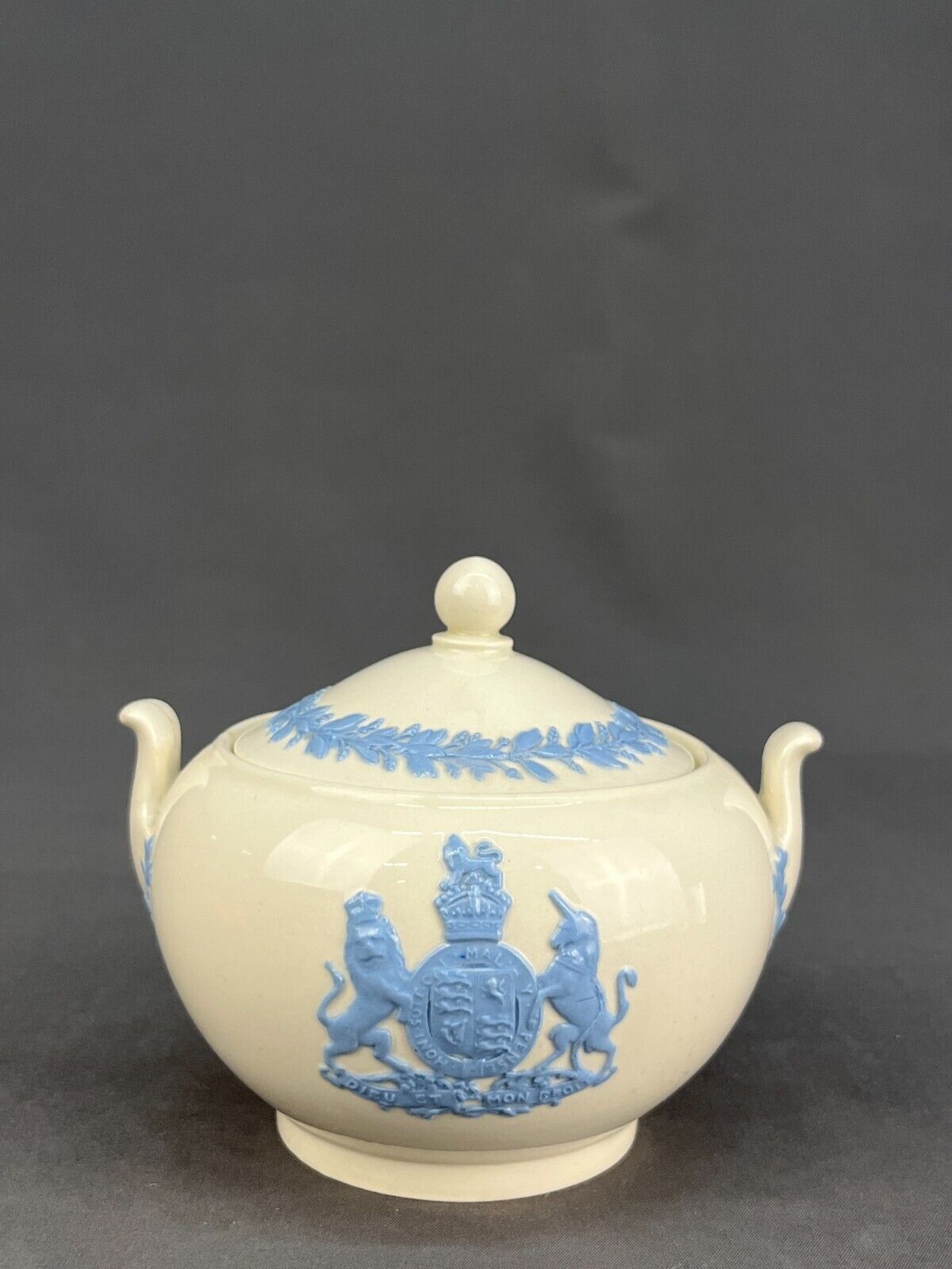 1937 King Edward VIII Coronation - Wedgwood - Sugar Bowl; Mint