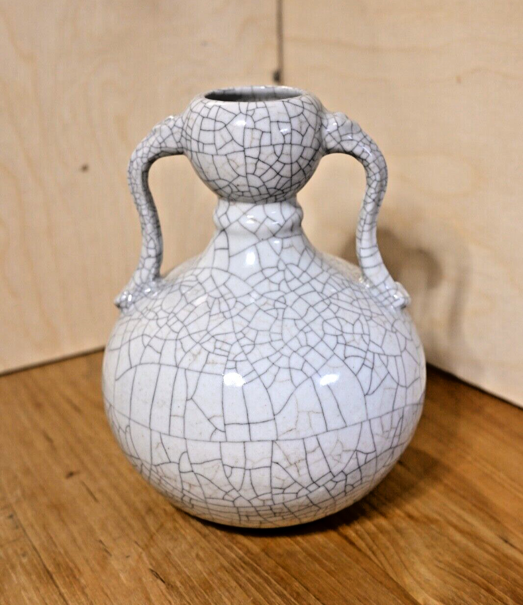A Qianlong Marked Ruyi Handled Amphora Vase, 20th Century