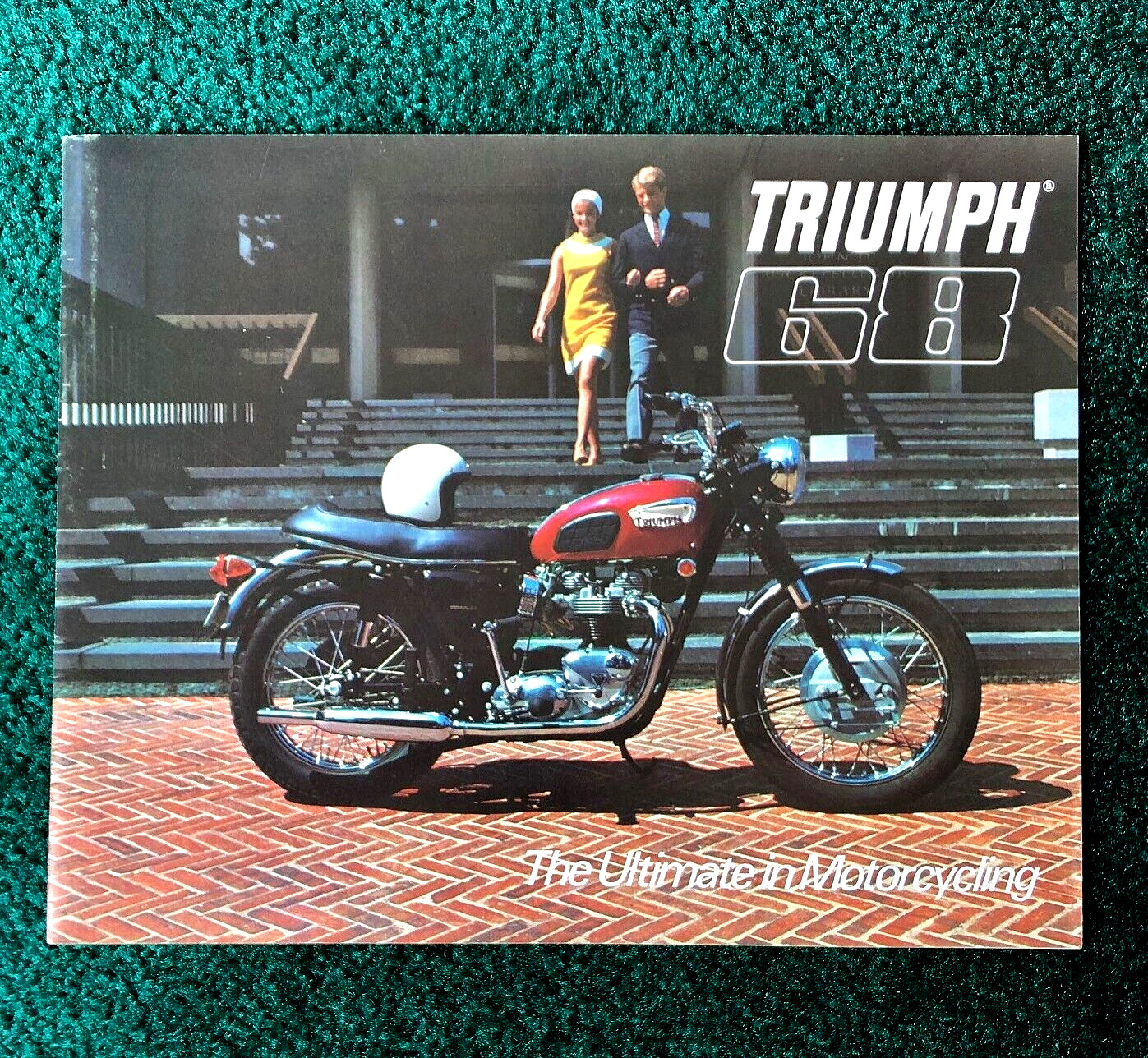 1968 TRIUMPH MOTORCYCLE BROCHURE BONNEVILLE TROPHY-650 500 DAYTONA T100C 250