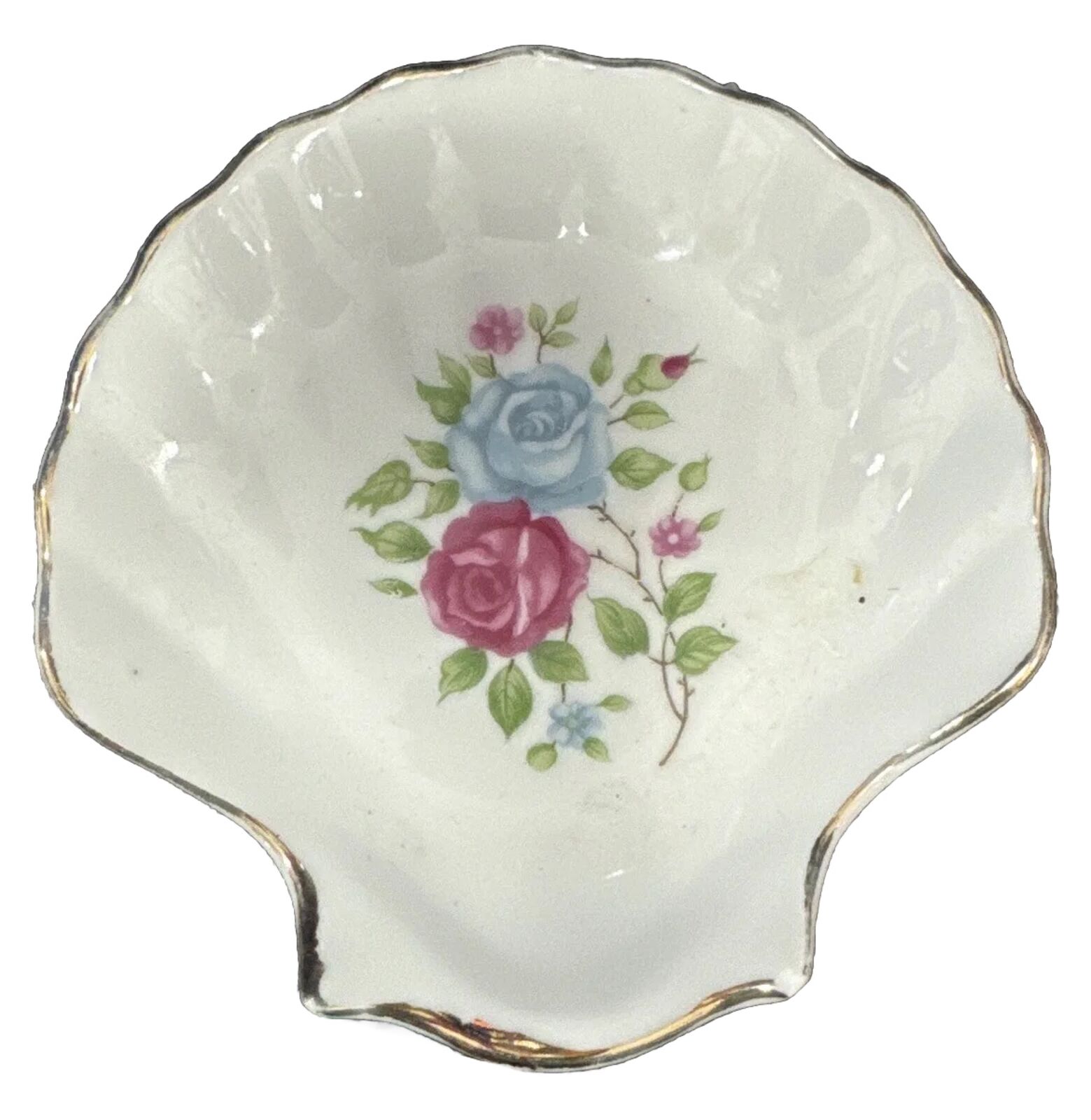 Berkshire Fine China Shell Shaped Trinket Dish Made In Japan Roses Pattern