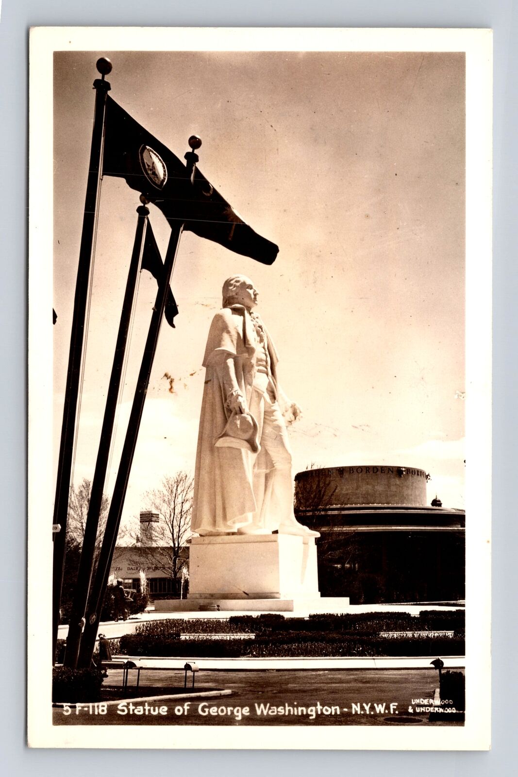 1939 New York World's Fair, RPPC: Statue of George Washington, Vintage Postcard