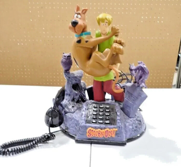 Vintage collectable Scooby Doo Push Button Telephone Phone