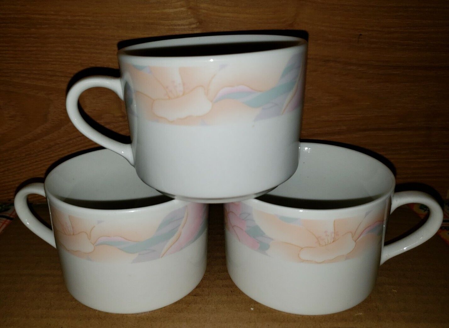 SARA by China Pearl 3 Cups 9030 Discontinued Pattern Floral 1990 