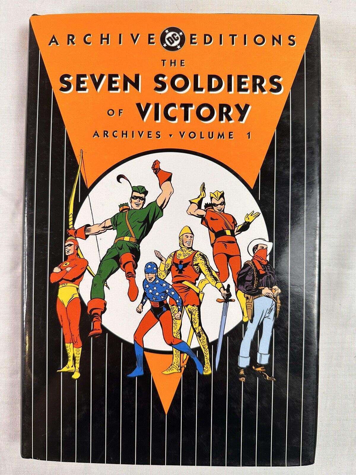 DC Archive Editions Seven Soldiers of Victory Vol. 1 Hardcover 2005 Edition