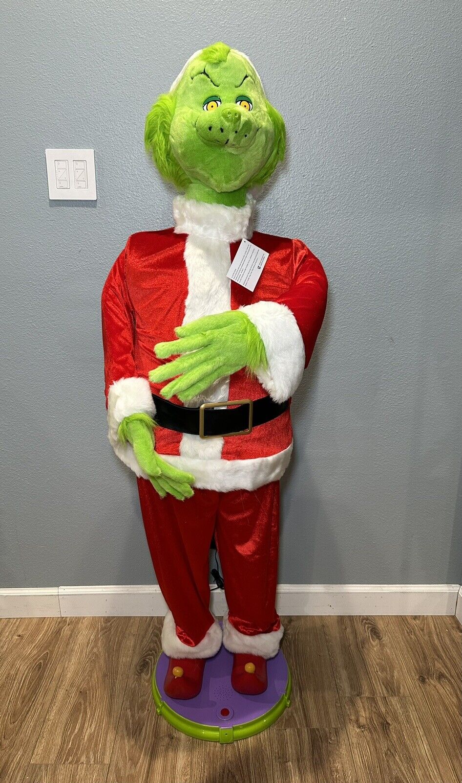 2004 Gemmy Life Size 5' Tall Animated Singing Dancing Grinch ( New, Tested )