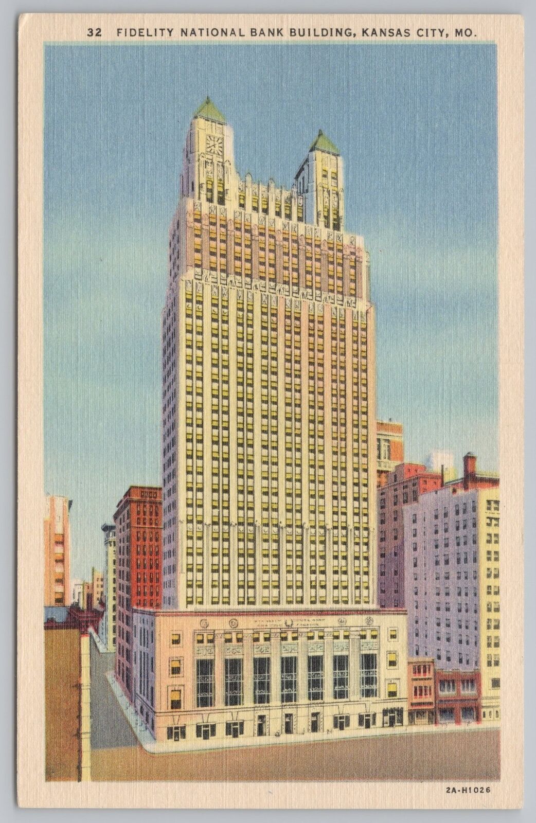 Linen~Fidelity National Bank Building Kansas City Missouri~Vintage Postcard