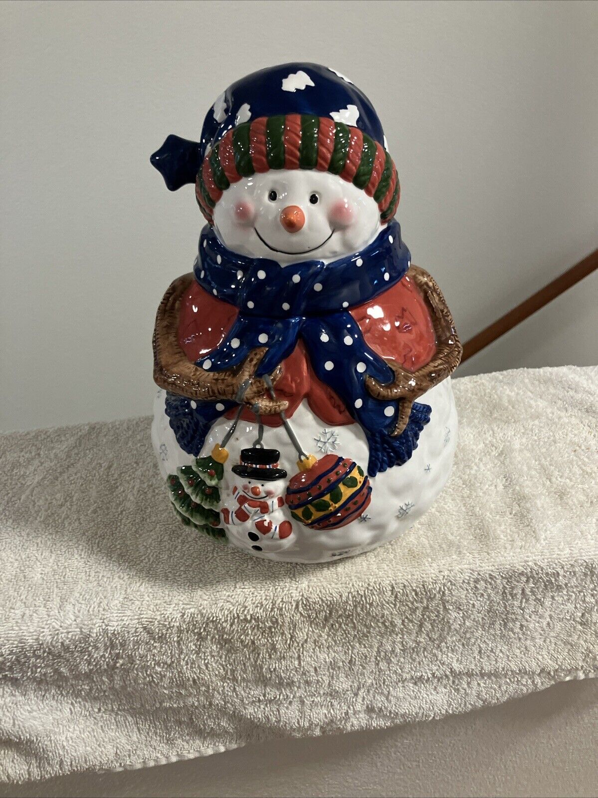 Baum Brothers Style Eyes Jolly Snowman Collection Cookie Jar 10 3/4