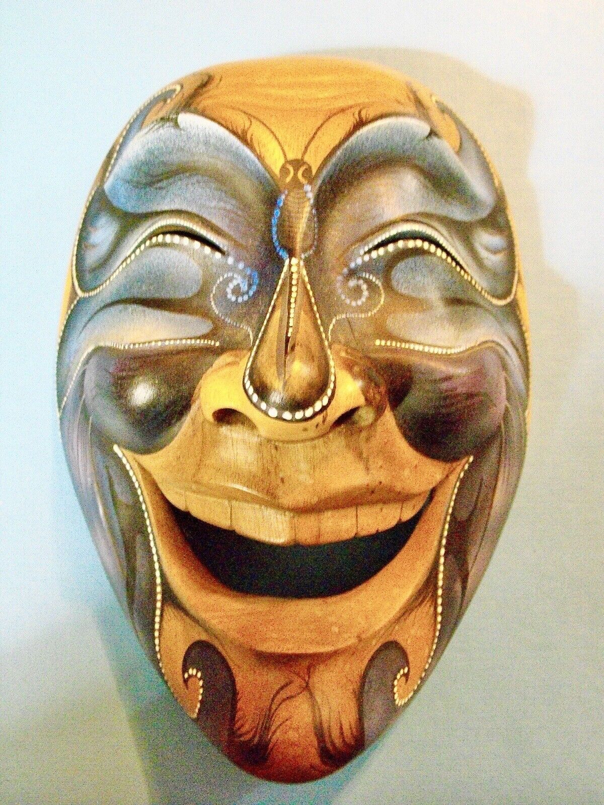 Vintage Signed Handcarved Indonesia Butterfly Man Mask Hibiscus Wood