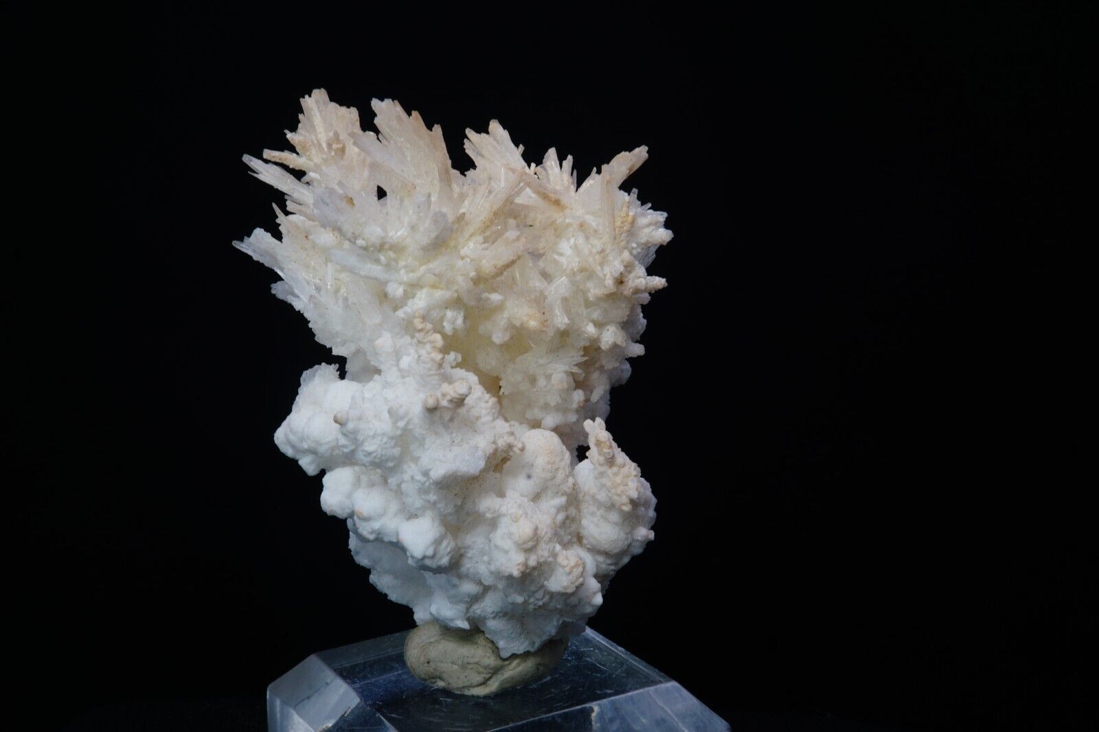 Aragonite on Calcite / Rare 6.1cm Mineral Specimen / Sioux Ajax Mine, Utah