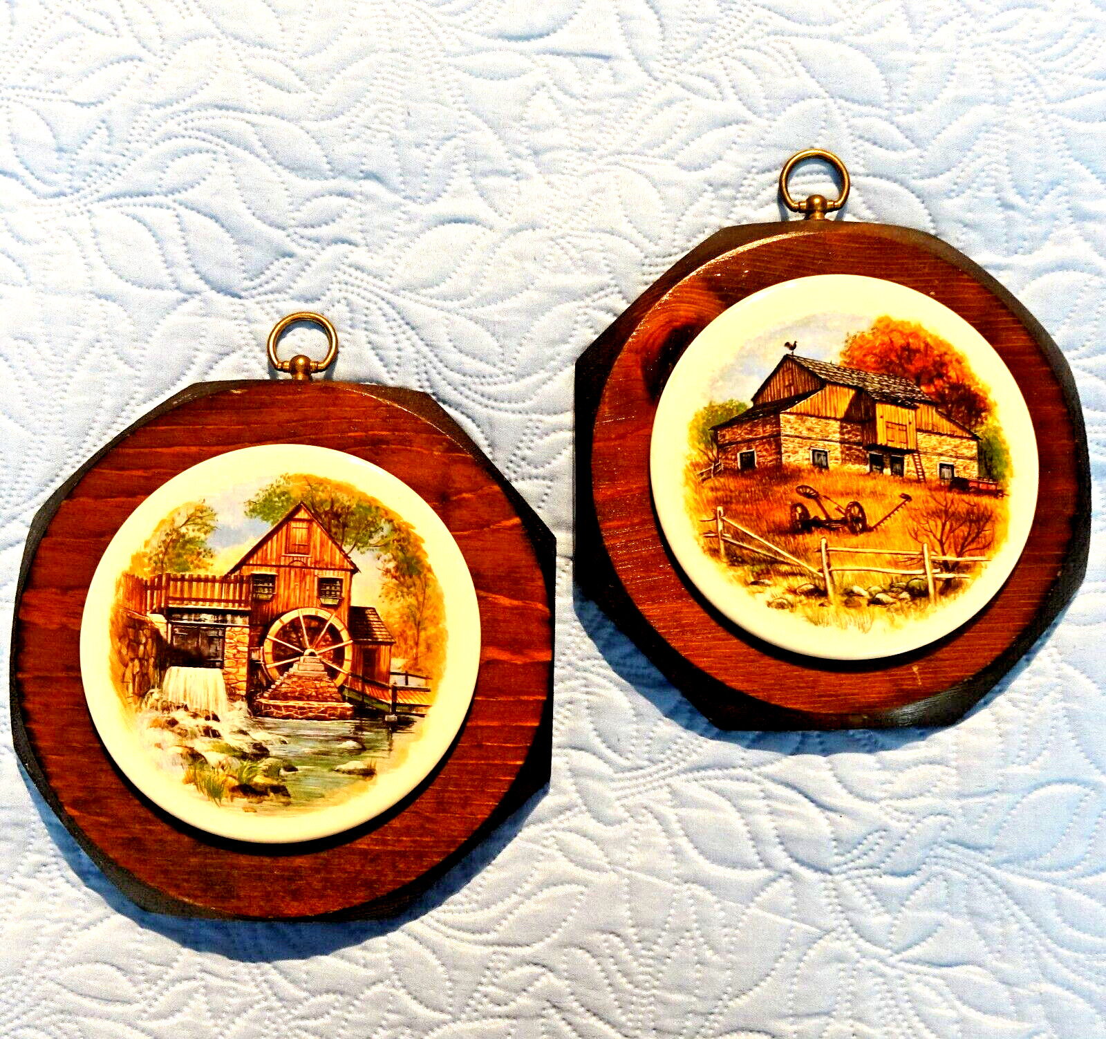 2 Vintage Ceramic & Wood 1970s Country Rural Farm Scenes Wall Plaques Trivets