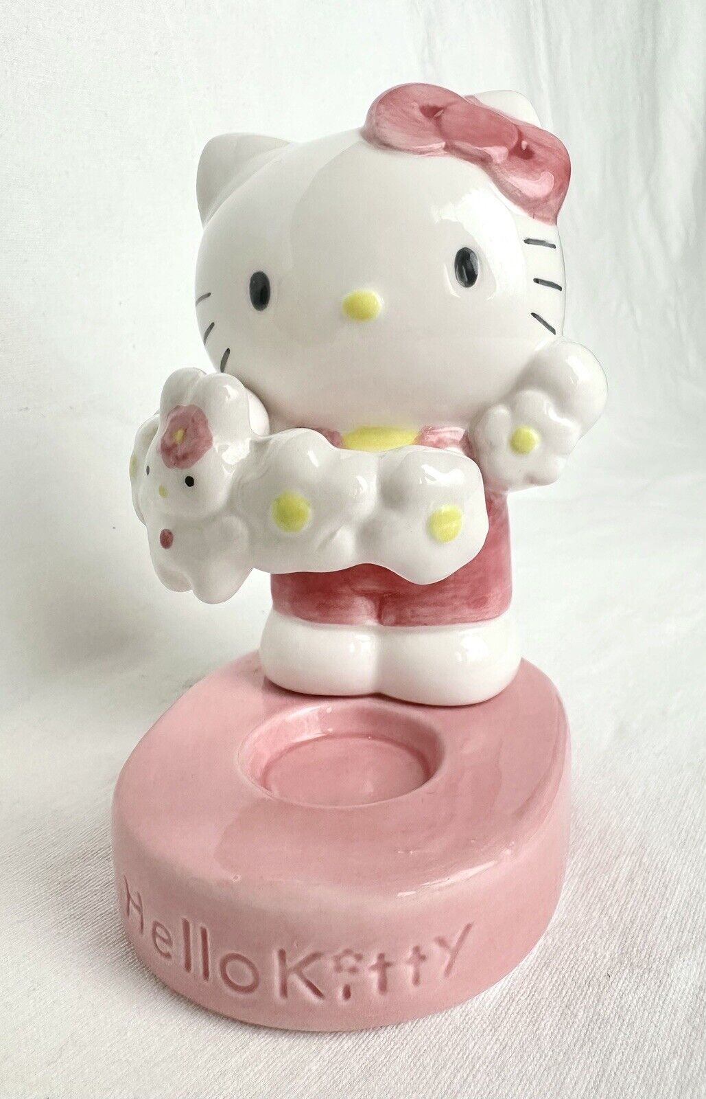 Vintage 1996 Sanrio Hello Kitty Ceramic Figurine Pink & White New In Box RARE