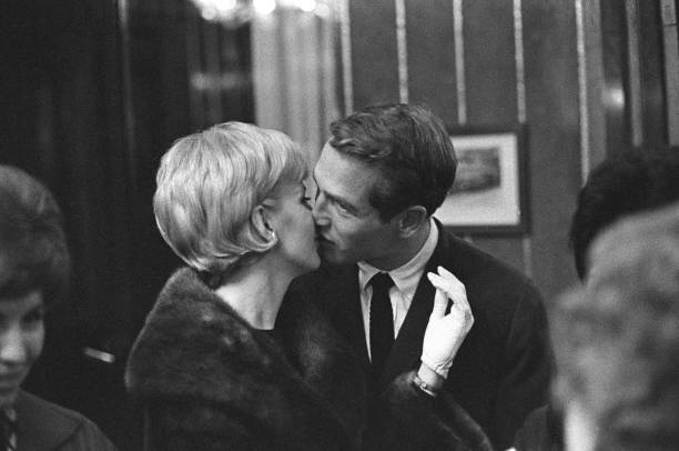 Paul Newman with his wife Joanne Woodward in Paris 1960s OLD PHOTO 1