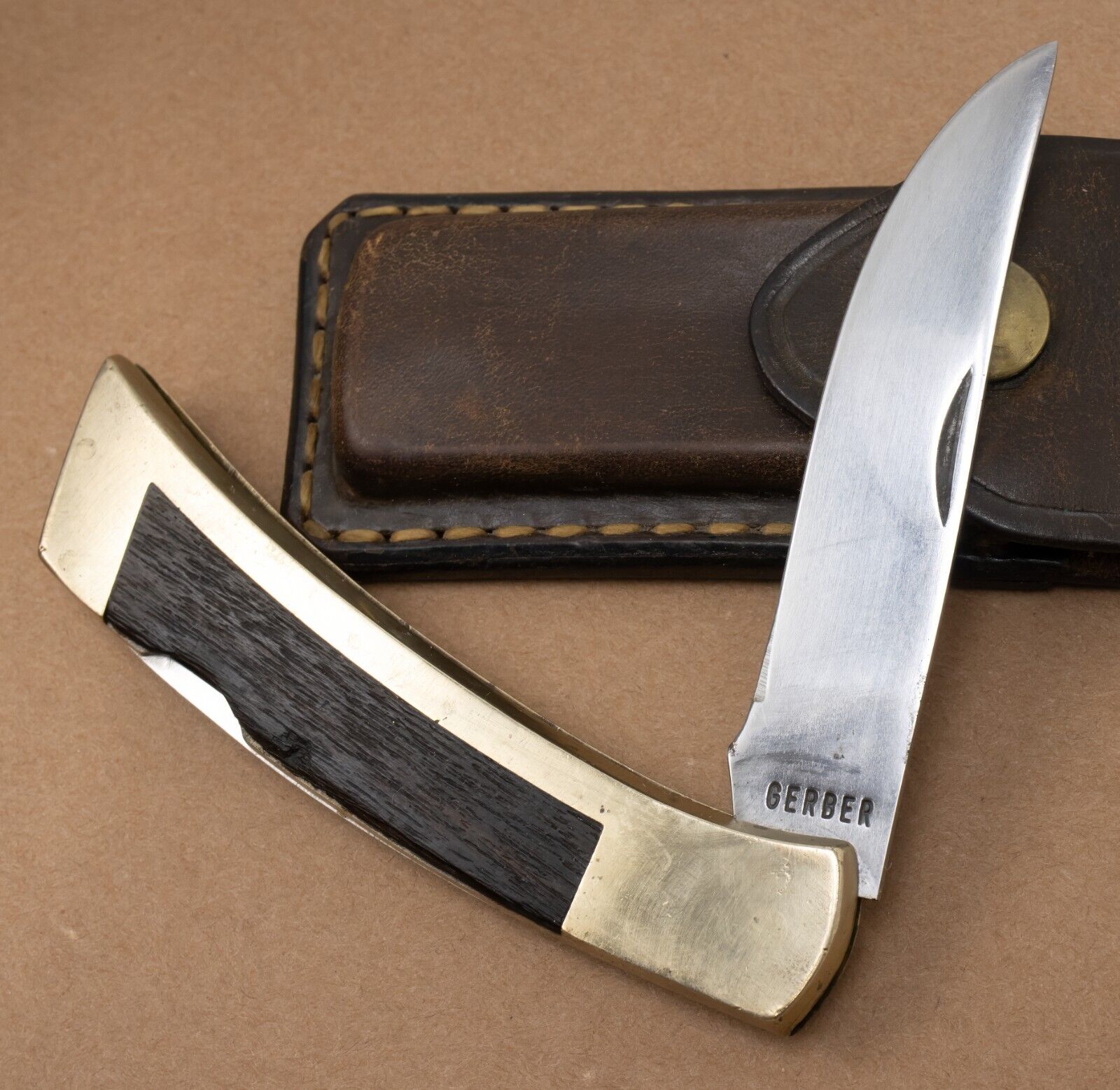 VTG Geber USA Sportsman II 2 Lockback Hunting Knife & Personalized Leather Pouch