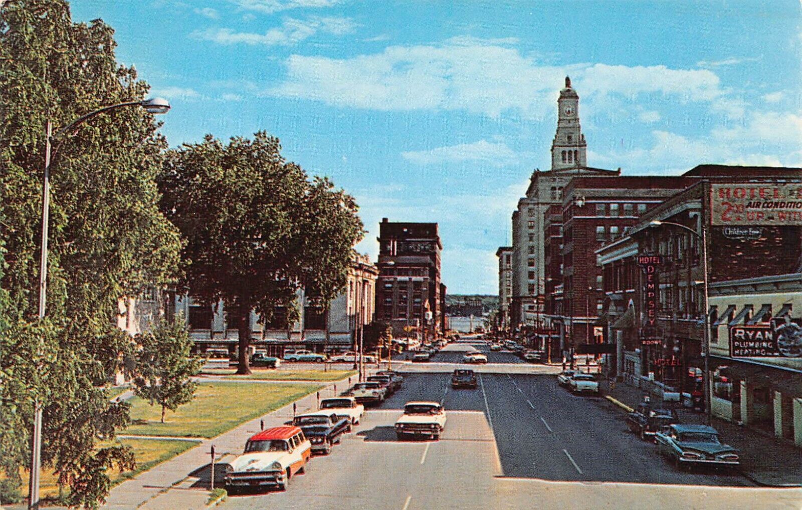 Davenport IA Iowa Main Street Downtown Hotel Dempsey 1960s Vtg Postcard B62