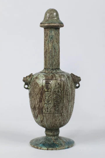 The Beauteuos Healing jar of SEKHMET - With a wonderfully carved lid