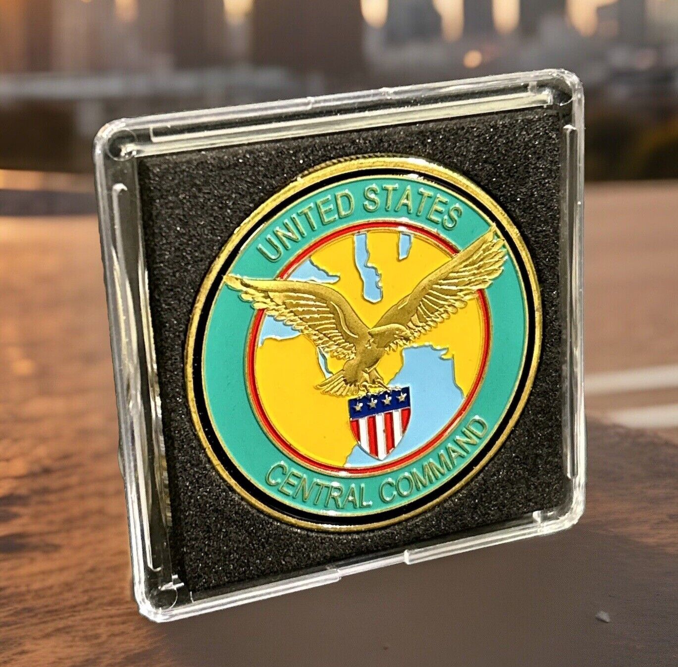 UNITED STATES CENTRAL COMMAND (CENTCOM) Challenge Coin United States DOD w Case