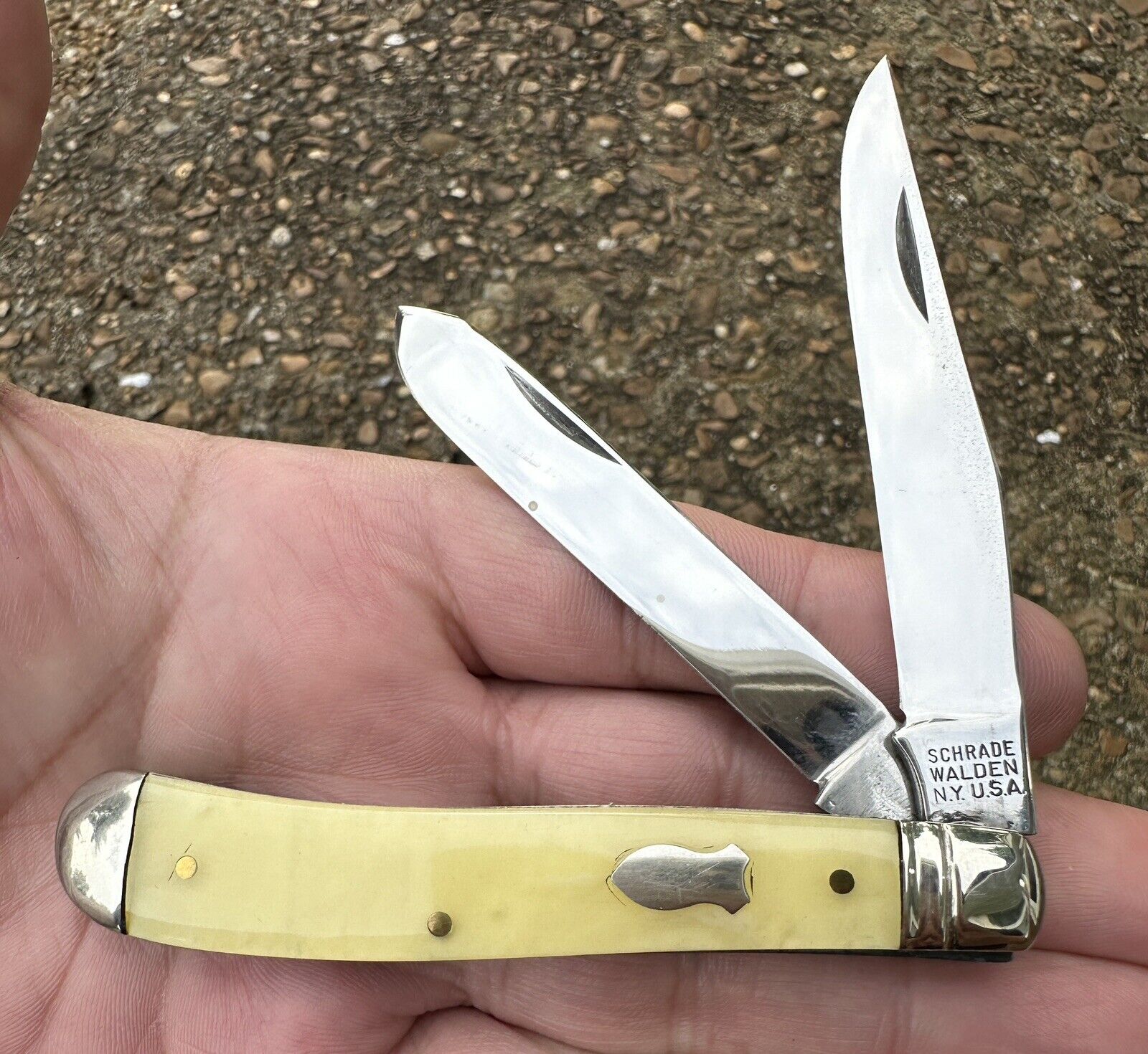 Schrade Walden Trapper Vintage Waterfall Handles  Unused Pocket Knife Vintage