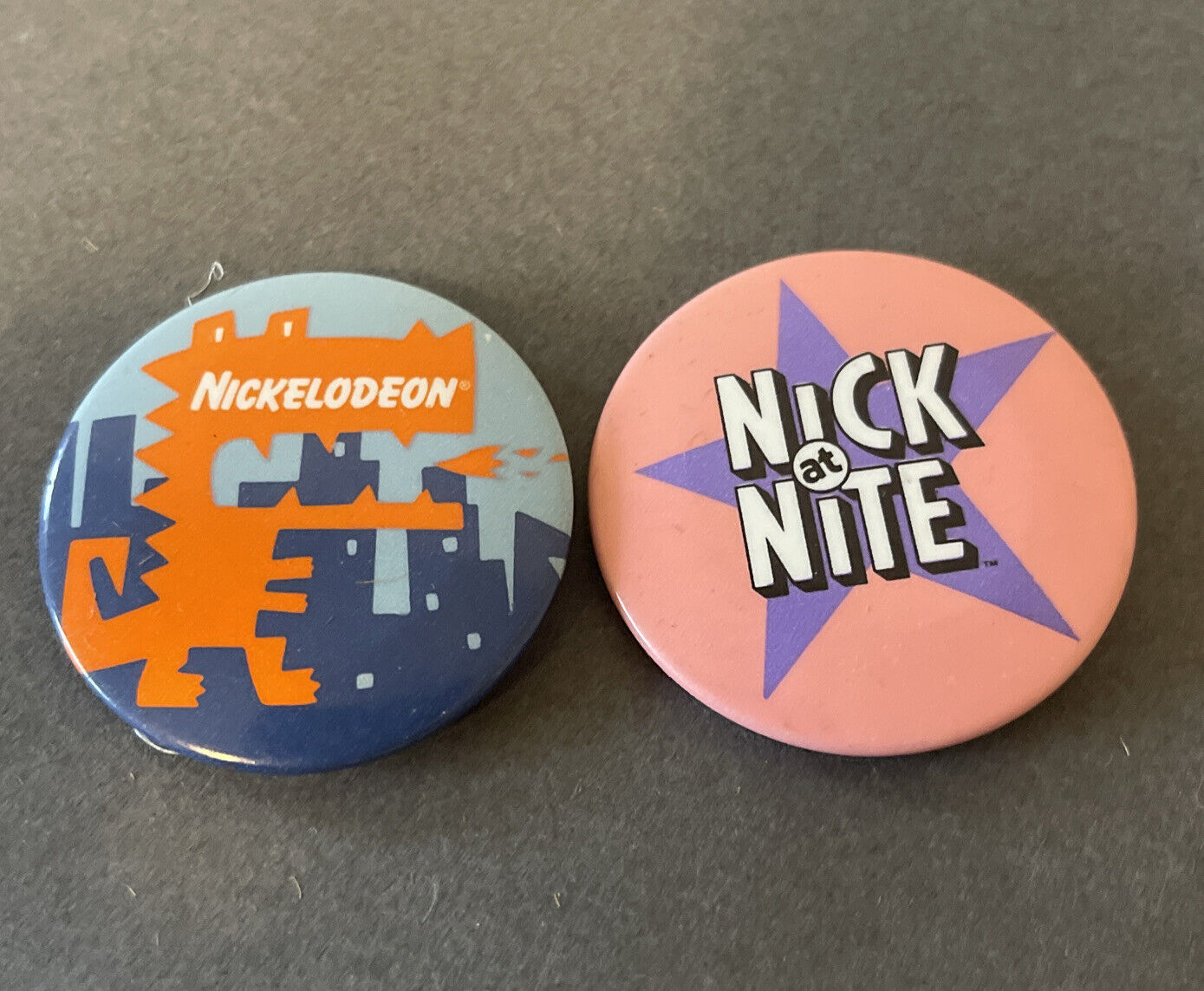 2 Vintage Nick at Nite Rare Star Metal Nickelodeon Pinback Button Bundle Reptar
