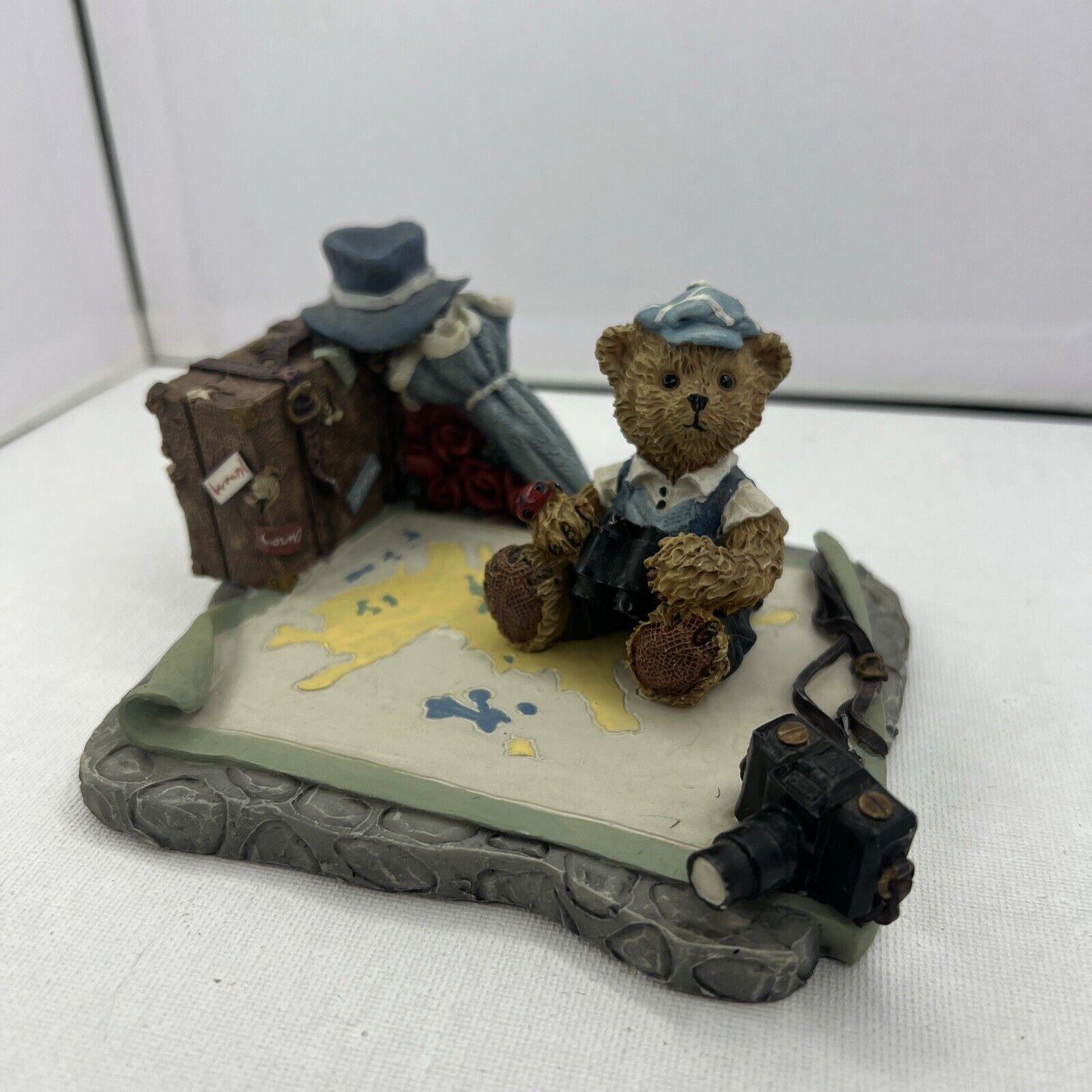 Vtg Resin Teddy Bear On A Map Handpainted Figure (A. Richesco Corporation)