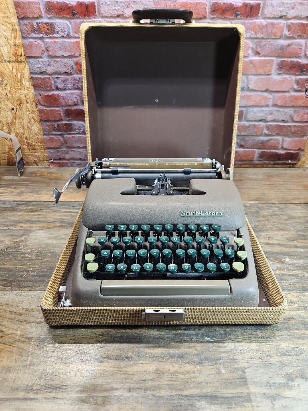 1952 Smith Corona Sterling Portable Typewriter case