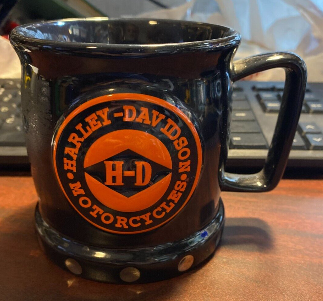 2002 Vintage Harley Davidson Motorcycles Black Studded Coffee Mug Raised 3D Logo