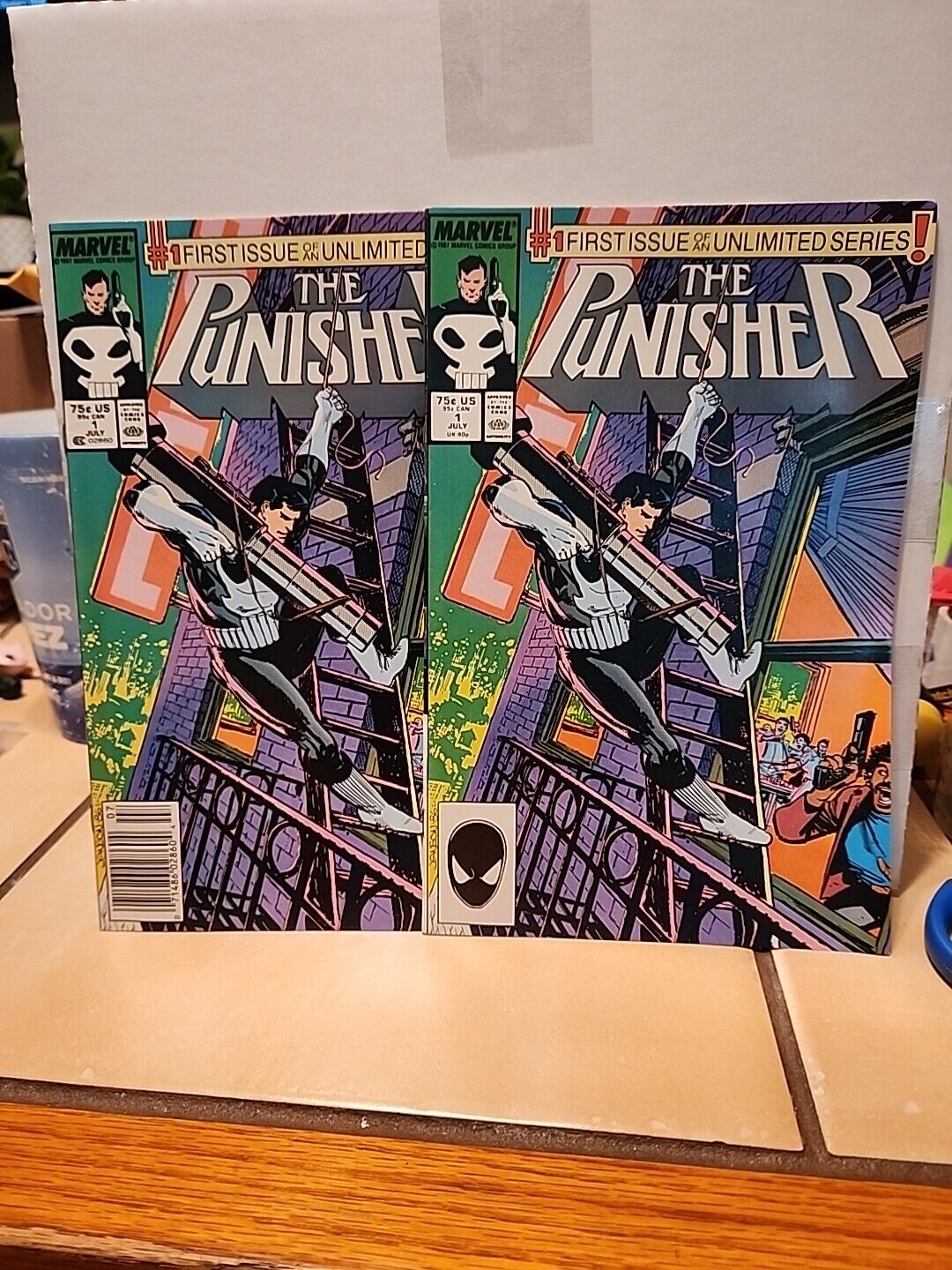 Punisher #1 1987 Marvel 1st ongoing solo series Lot Of 2. Newsstand And Non