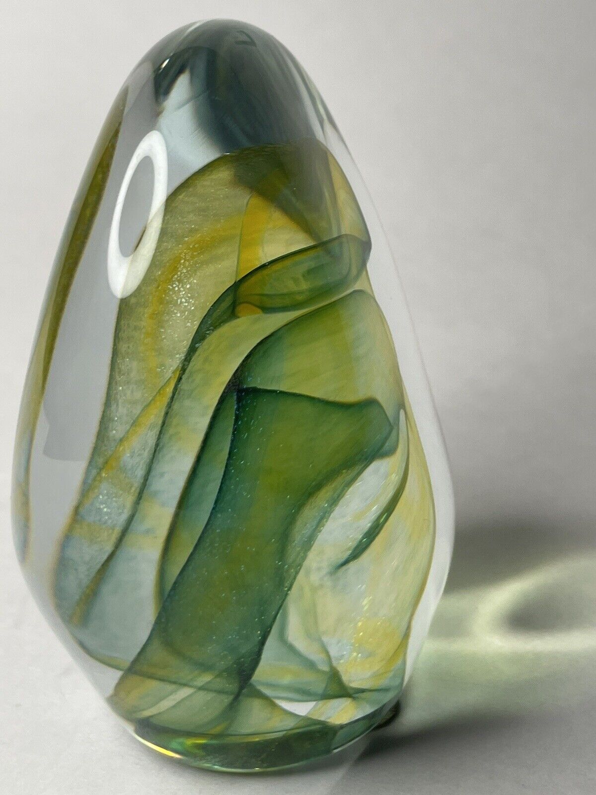Paperweight Peet Robison Signed  Iridescent Sparkling Green Art Glass 4”