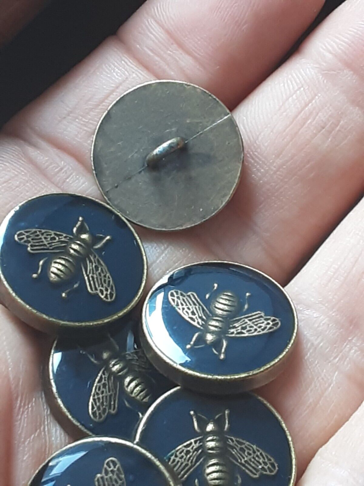 Set of  6 Gucci  BUTTONS   navy blue   bees 14 mm 0,5 inch