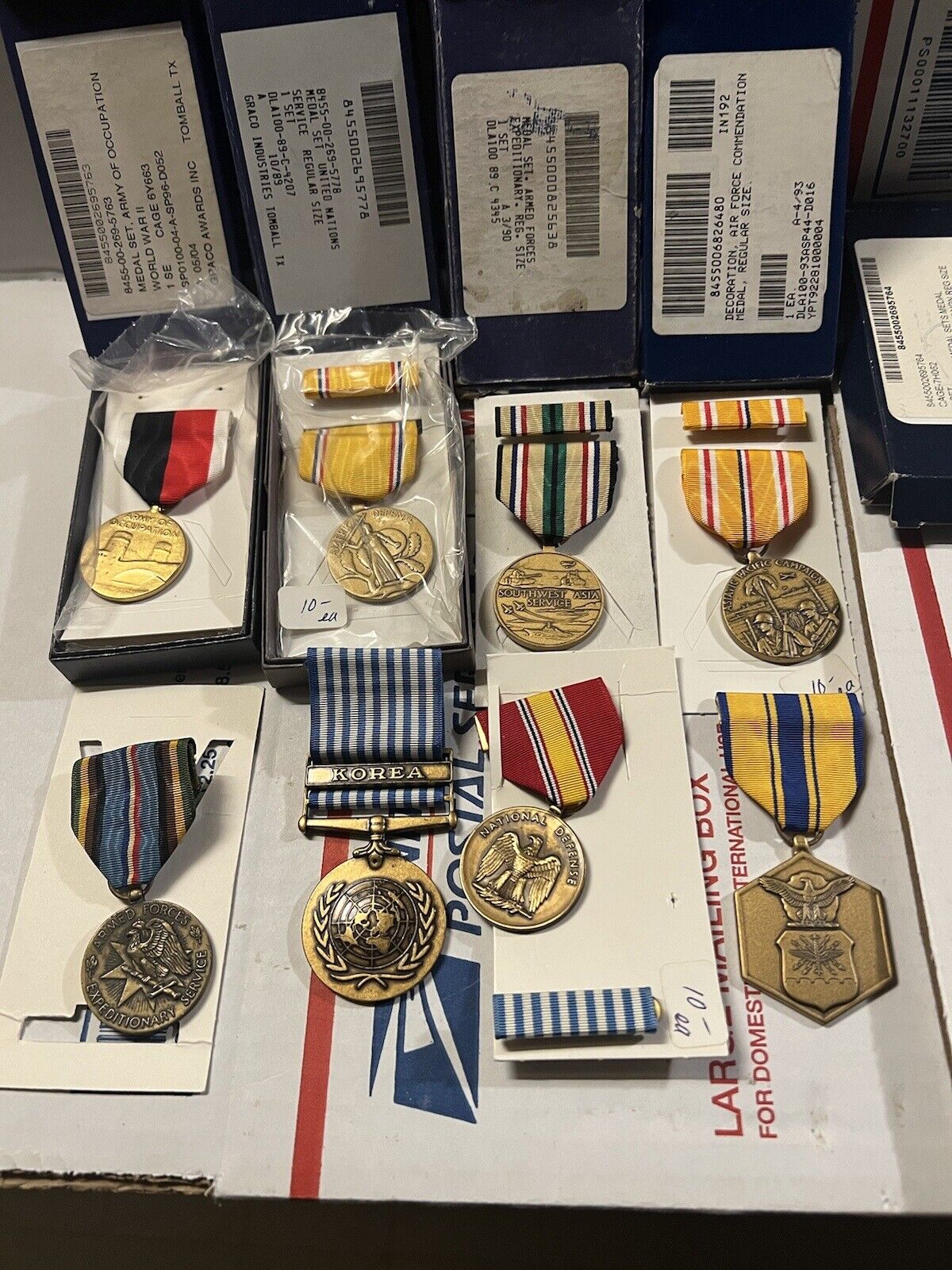 LOT OF 8 VINTAGE MILITARY MEDALS WWII KOREA