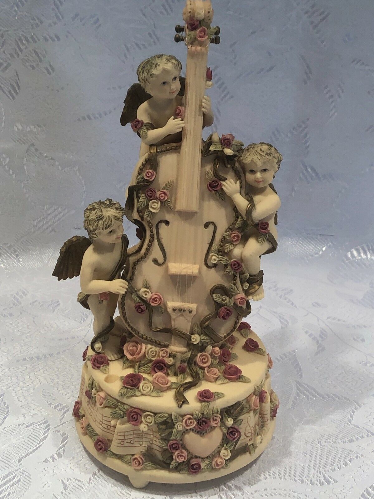 Vintage Heavenly Cherubs Heart Strings Musical Collectible Figurines Design Ltd