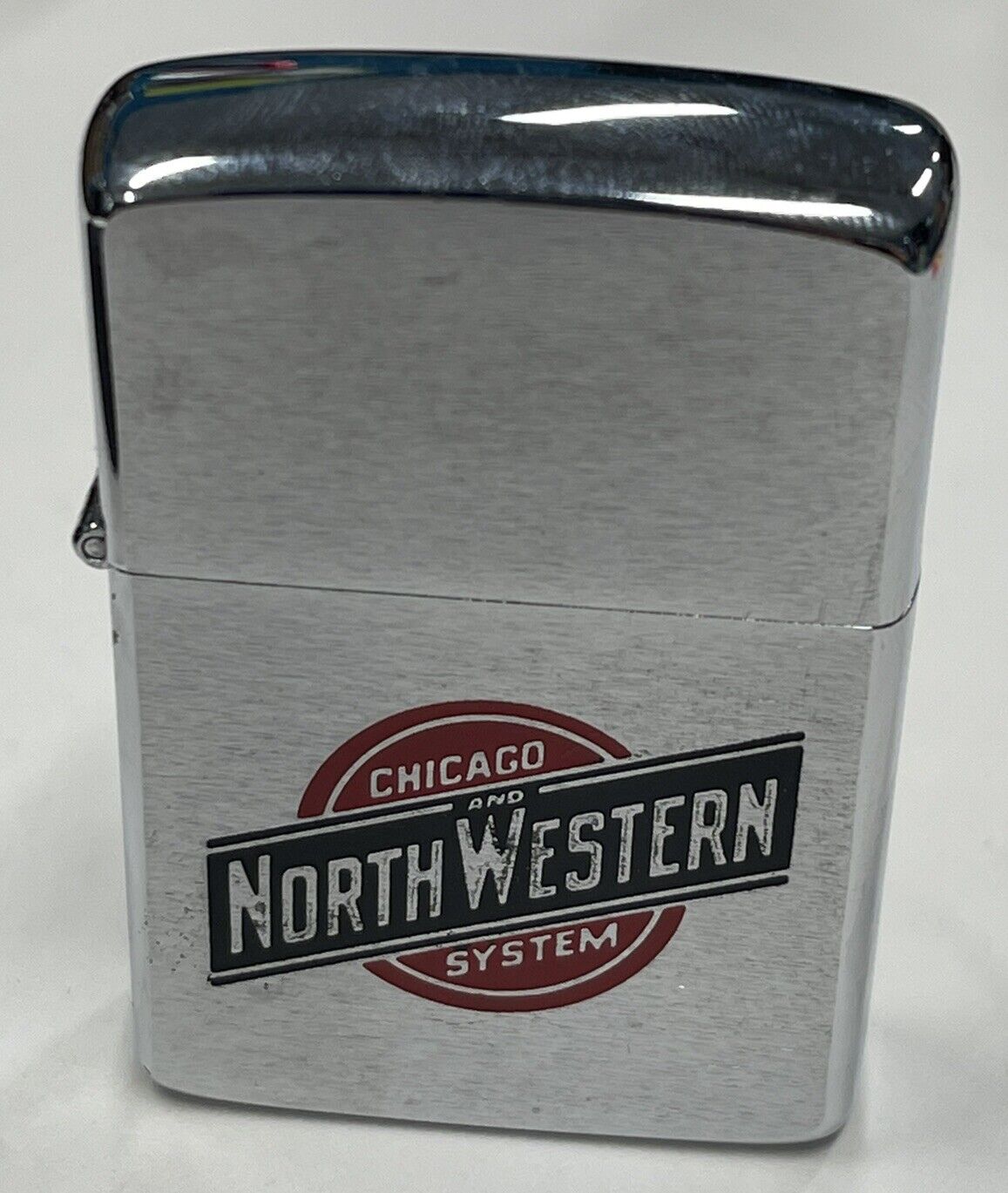 ZIPPO 1988 NORTH WESTERN CHICAGO RAILROAD SYSTEM LIGHTER UNFIRED IN BOX 79S