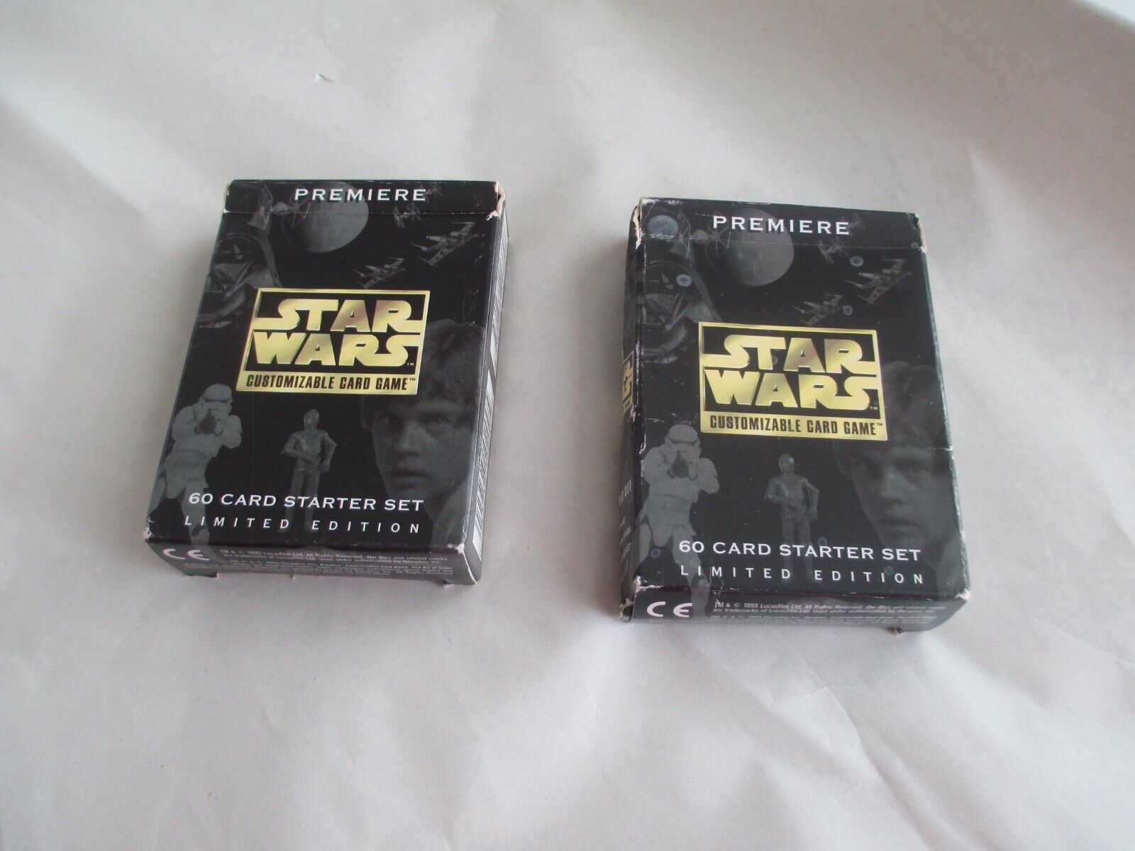 LOT OF 120 STAR WAR CARDS 1995 NEVER PLAYED WITH