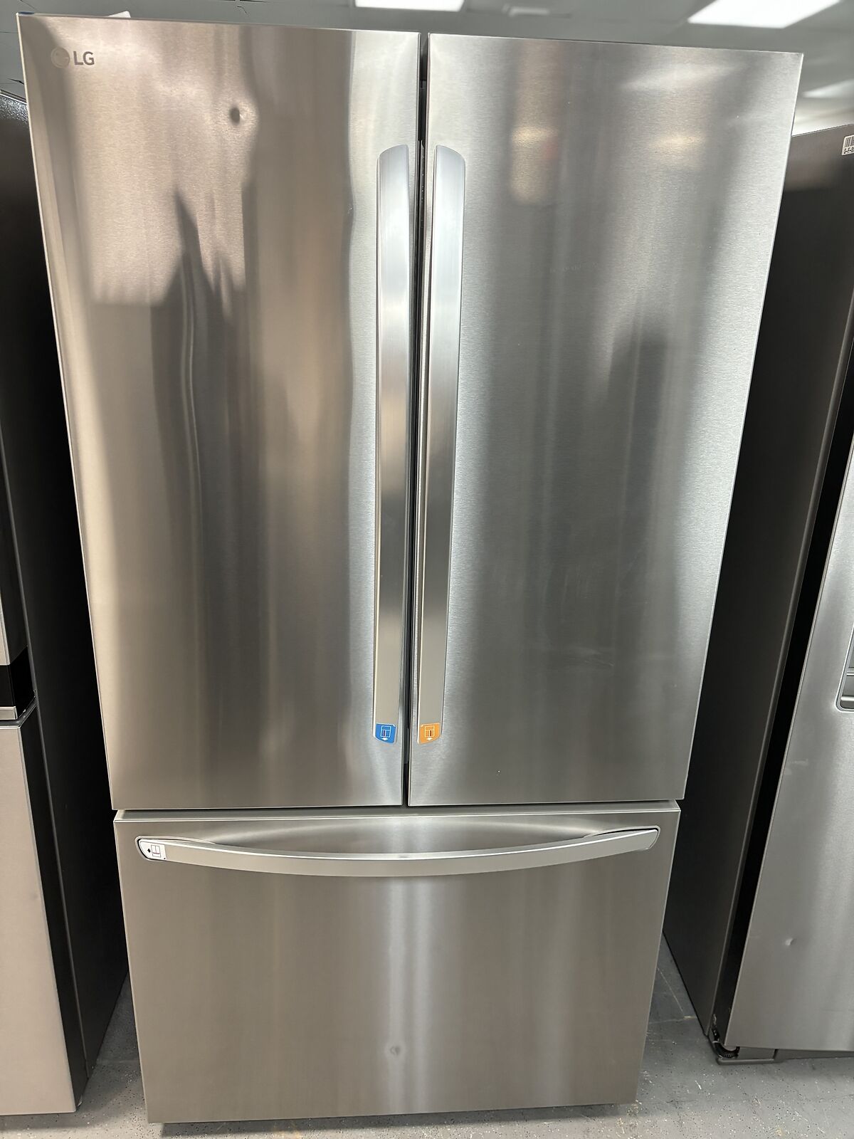 Lg Electronics - French Door (Refrigerator) - LRFLC2706S