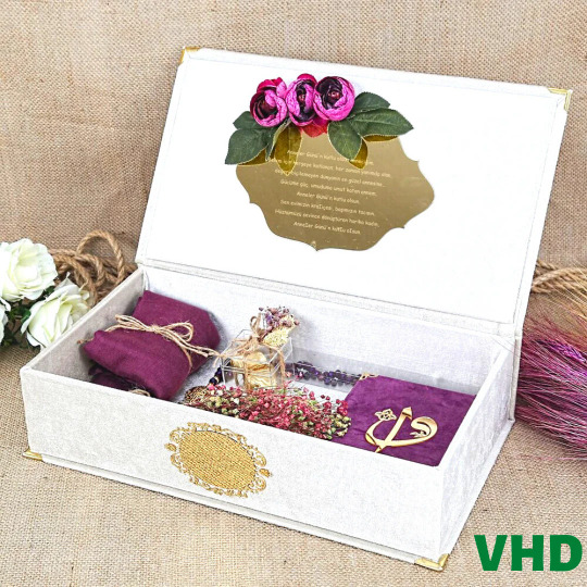 Lux Customizable Islamic Gift Set For Her | Islamic Anniversary Gift | Eid Gift