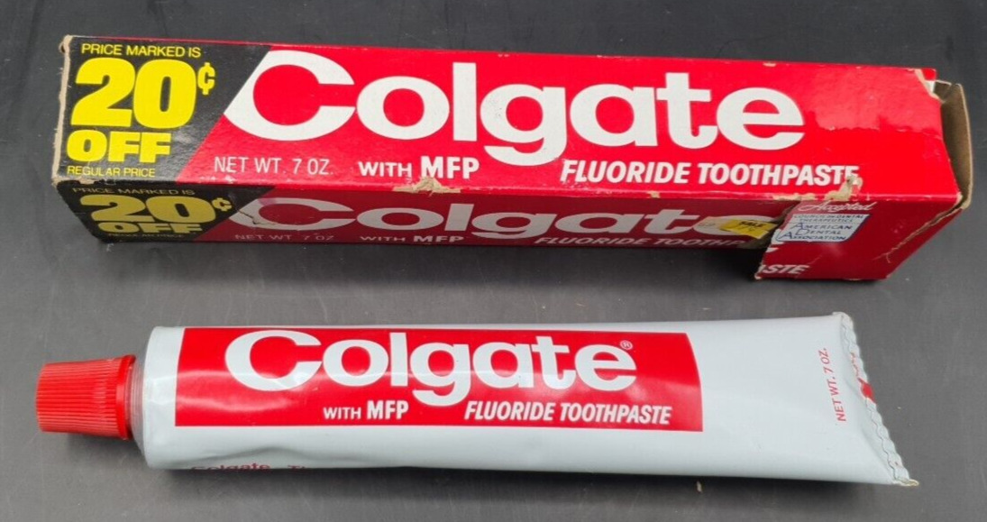 VINTAGE 1980s Colgate Flouride Toothpaste NOS Sealed Large 7 OZ.