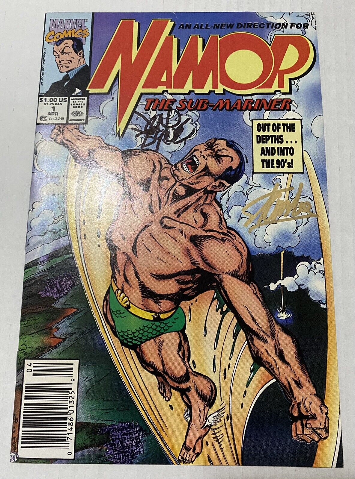 Namor the Sub-Mariner #1 Signed Stan Lee & John Byrne 1990 VF/NM