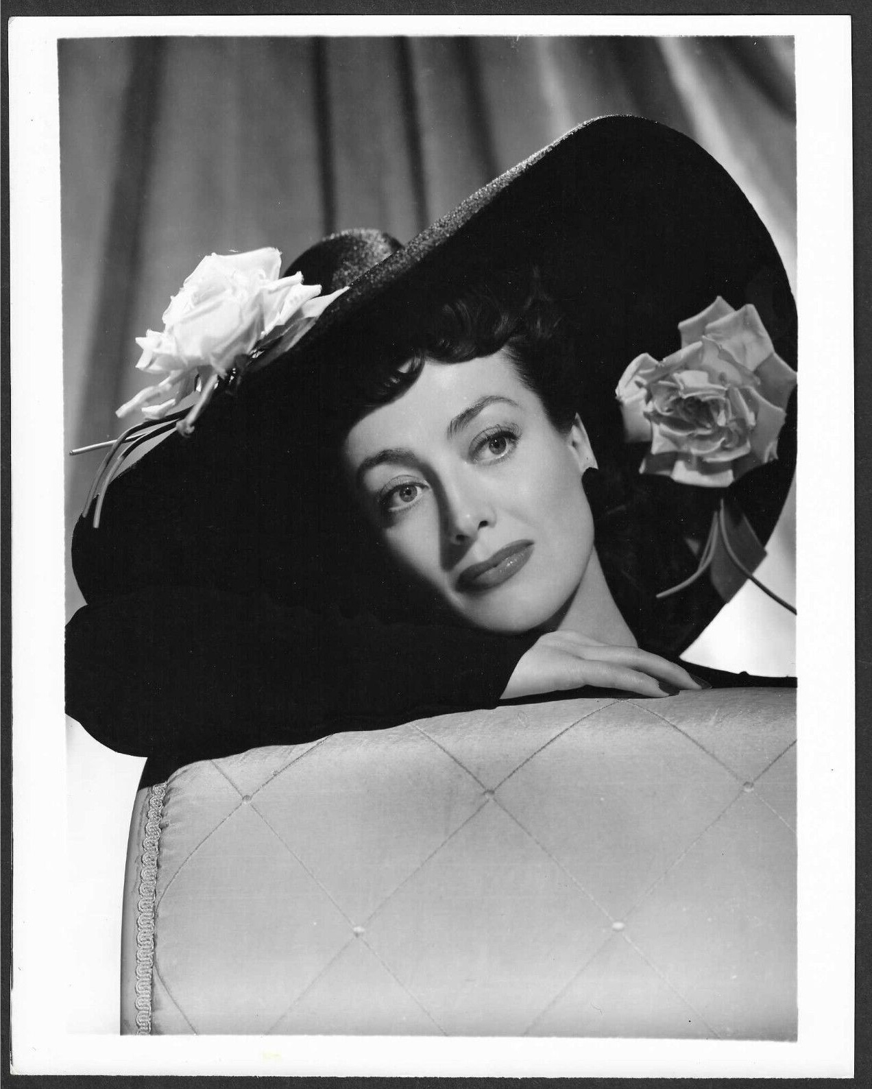 HOLLYWOOD ACTRESS JOAN CRAWFORD WITH HAT VINTAGE ORIGINAL PHOTO