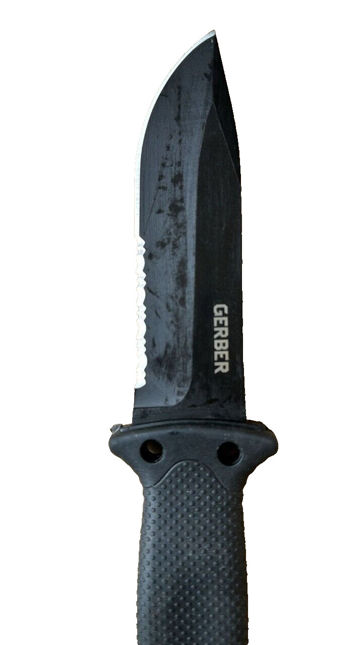 Gerber Gear LMF II Infantry Knife, Black serrated edge