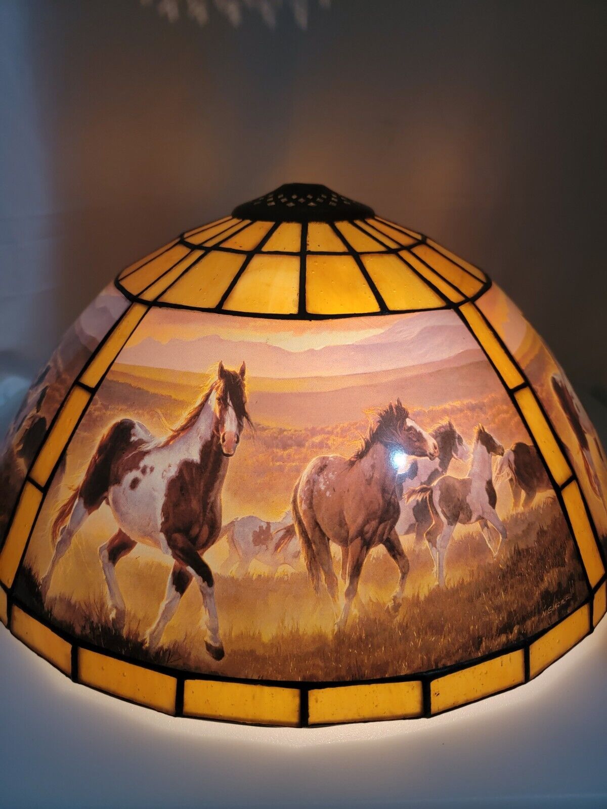 Wild Horse/Stallions stained glass table lamp Shade Only Tiffany Style 