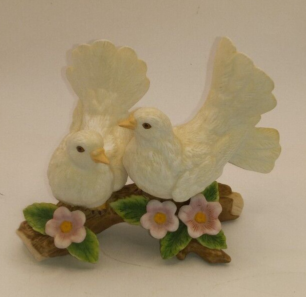 Home Interior White Doves Figurine Porcelain Birds Sitting on a Branch Homco