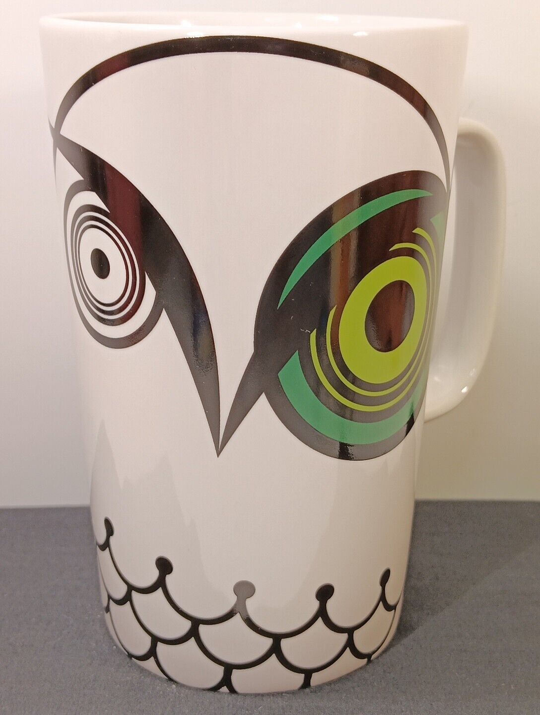 2014 Starbucks Large Green Eyed Owl Tall Mug,16 oz.