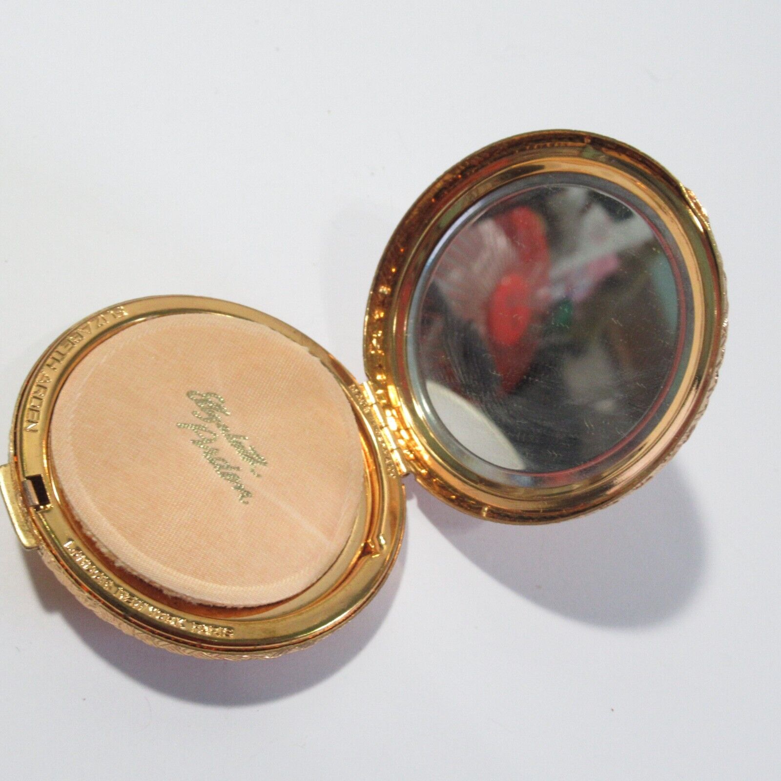 Elizabeth Arden London New York Paris Gold Tone Unused Vintage Compact Mirror