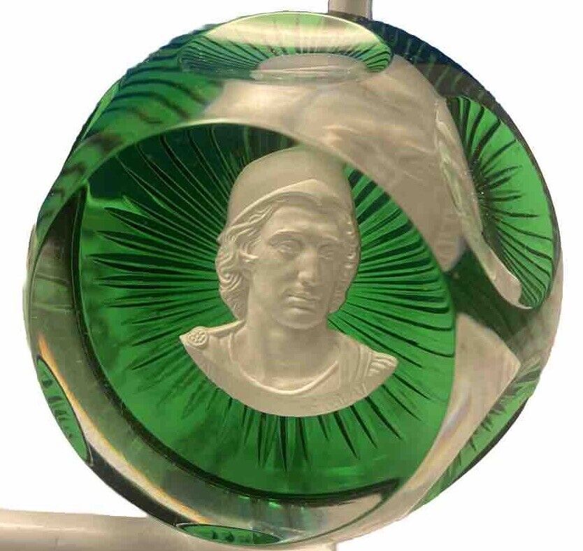 Baccarat Green Crystal Paperweight Alexander the Great Cameo 1975 Franklin Mint
