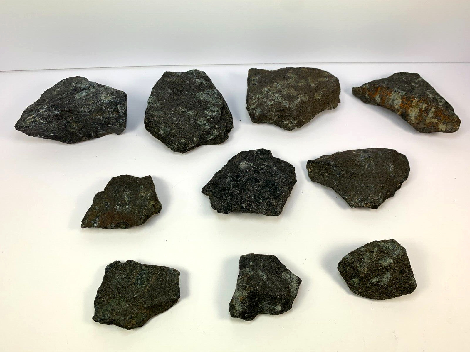 Cumberlandite Lot Of 10 Specimen Pieces Magnetic Volcanic Rock Minerals Crystals